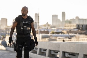 <b>STARZ CRIME DRAMA \"S.W.A.T. EXILES,\" FEATURING SHEMAR MOORE DEBUTS SEPT. 25 </b>