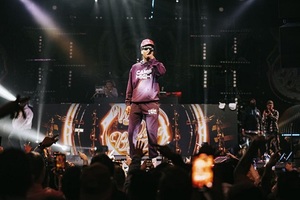 <b> WIZ KHALIFA</b>